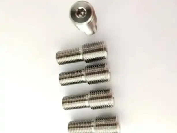 titanium aviation screw supplier